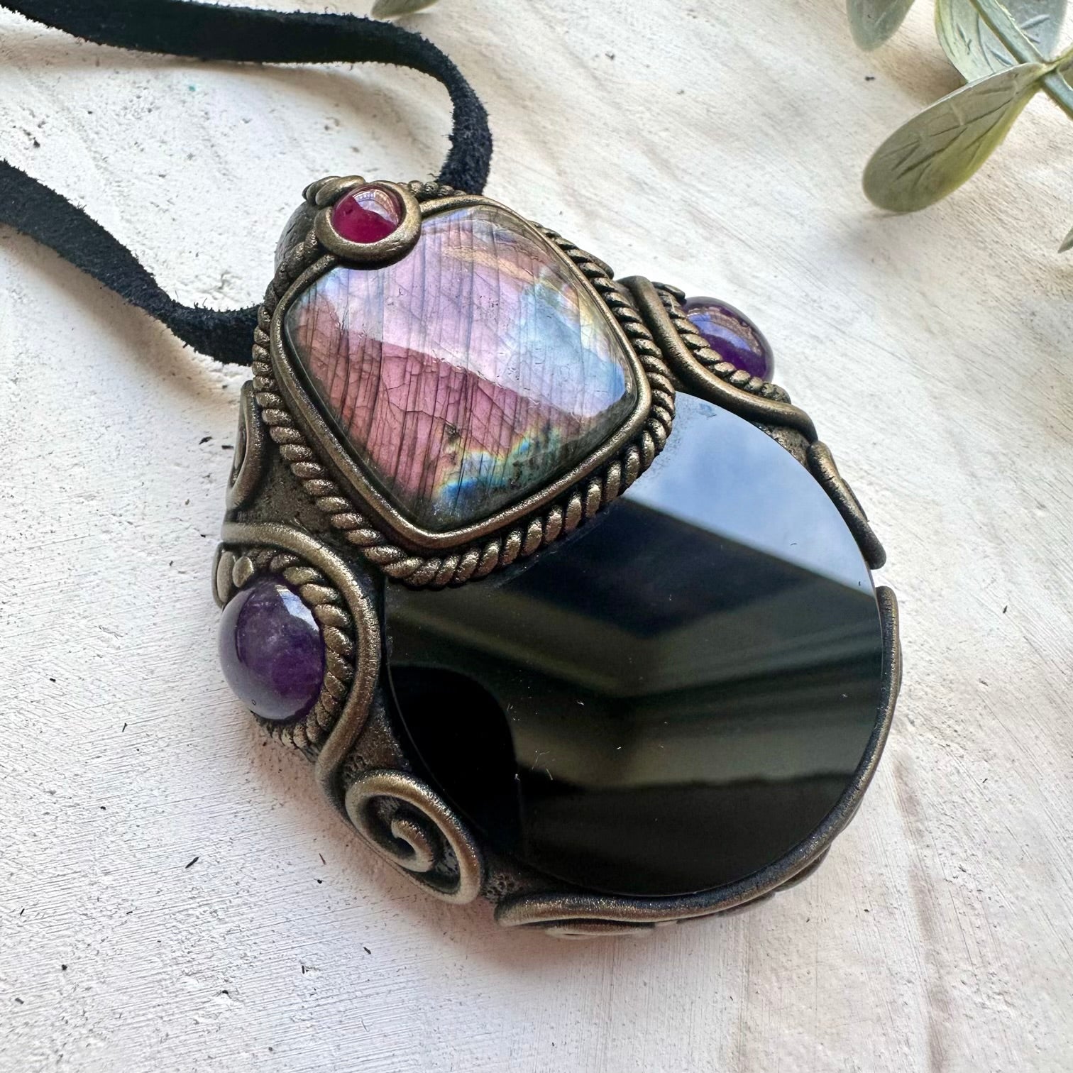 Handmade Obsidian Mirror Necklace – Metaphysical Jewelry, Intuition & Protection Amulet