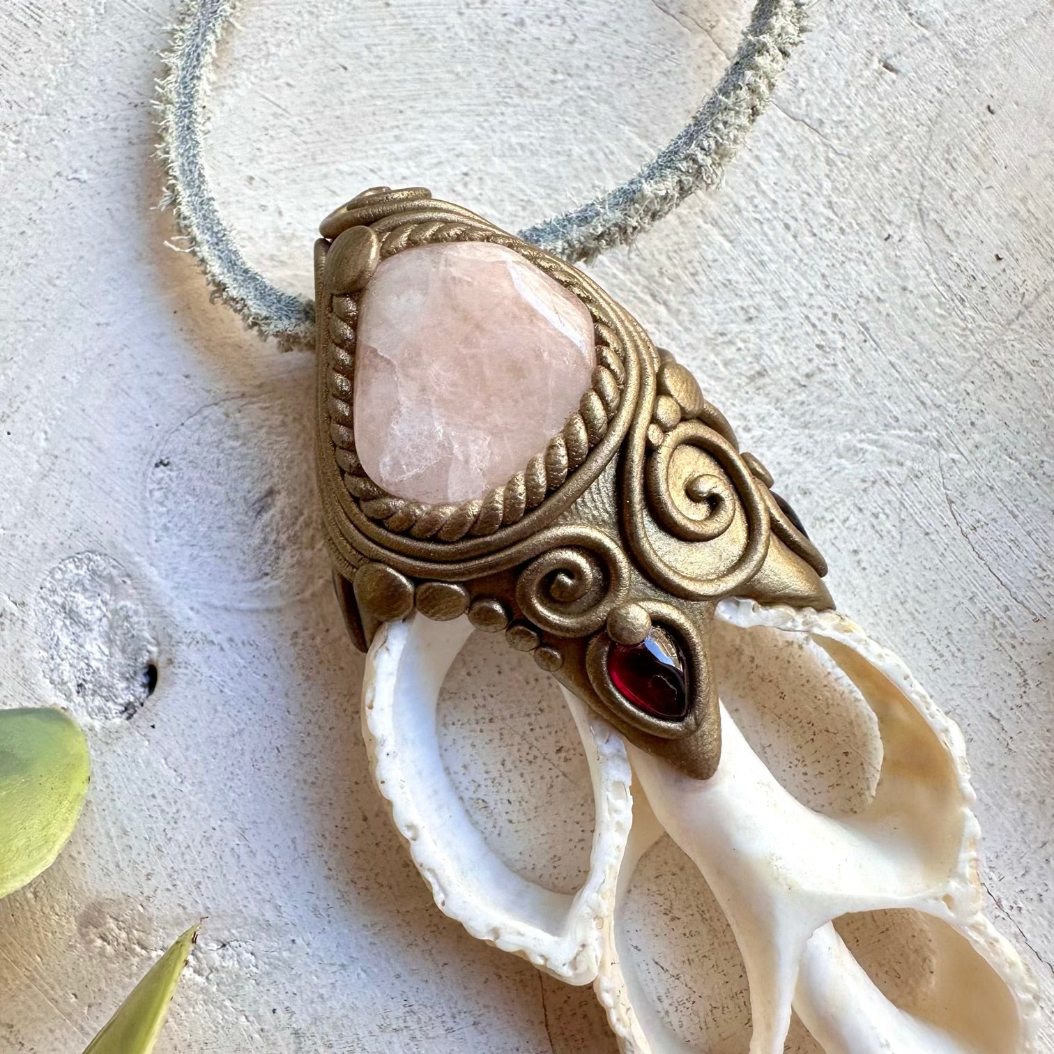 Handmade gemstone necklace morganite rhodolite garnet seashell 