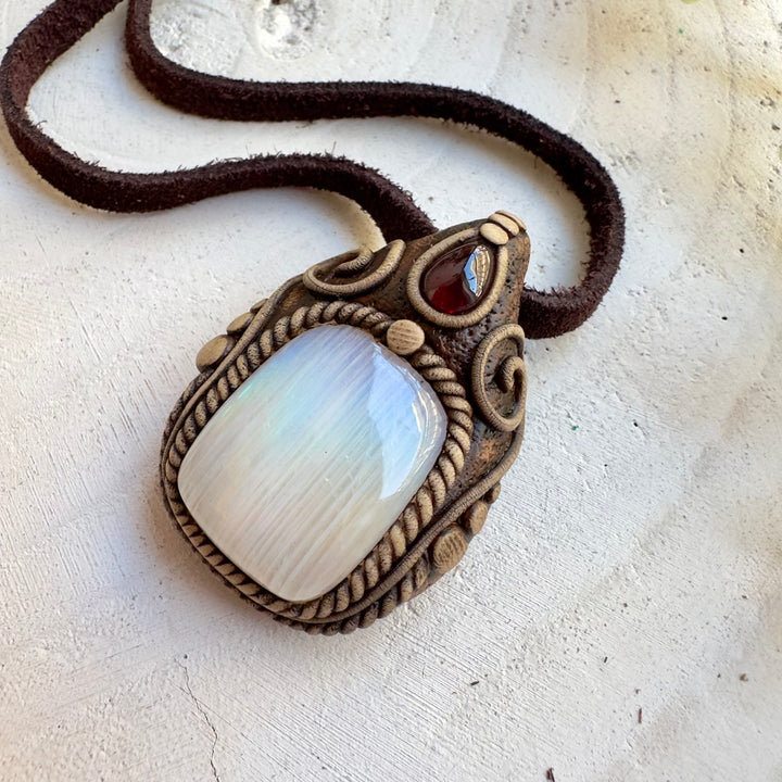 Healing crystal necklace for divine feminine energy