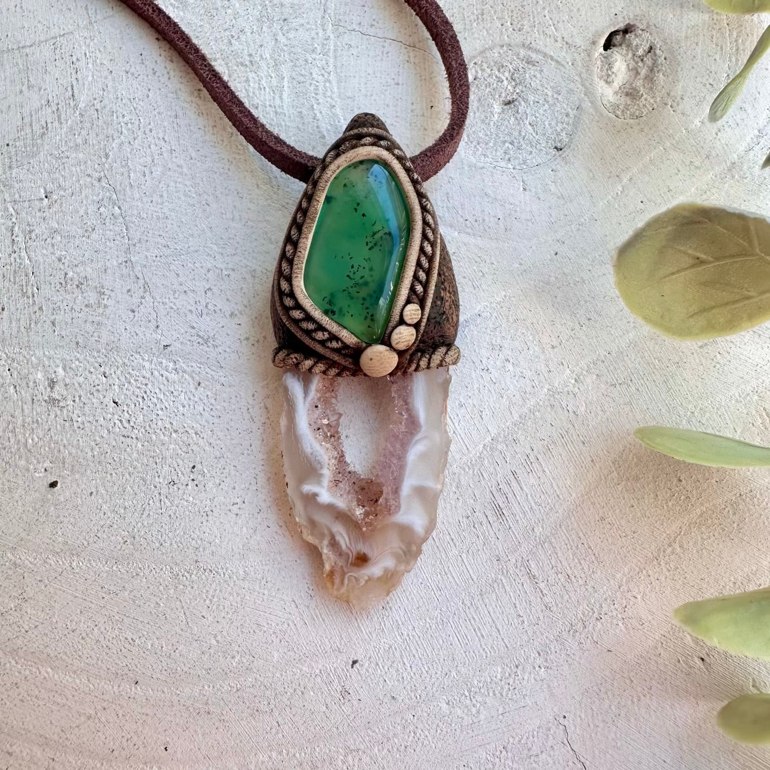 Healing crystal necklace with Agate Slice and green Chrysoprase