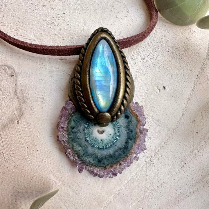 Healing gemstone necklace combining amethyst stalactite and rainbow moonstone