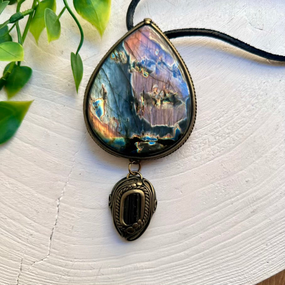 Labradorite crystal pendant paired with Black Tourmaline stone