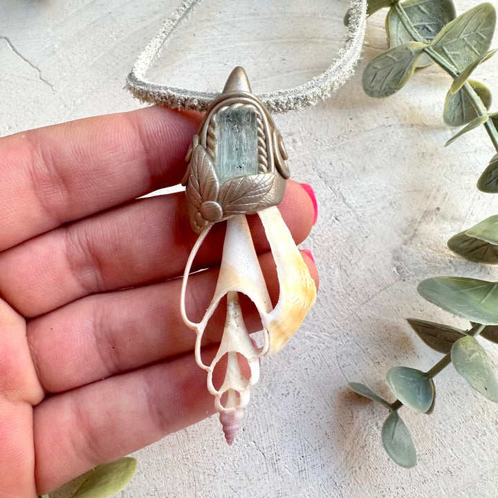Spiritual crystal necklace boho talisman for calm and emotional healing energy
