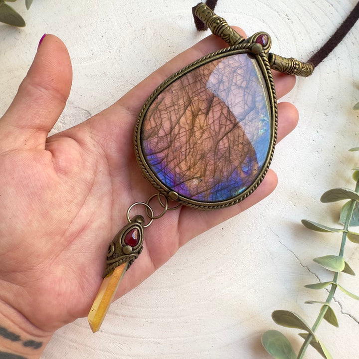 Statement crystal jewelry featuring natural Labradorite gemstone