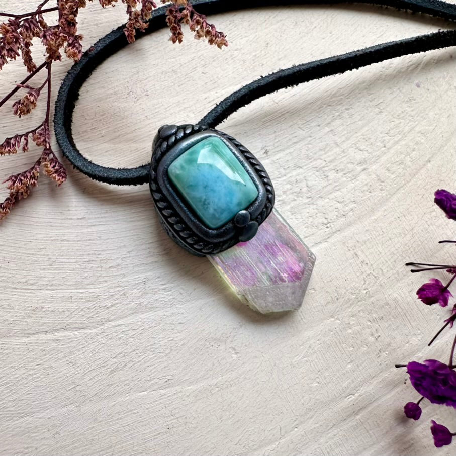 Unique gemstone amulet – Angel Aura Kunzite and Larimar