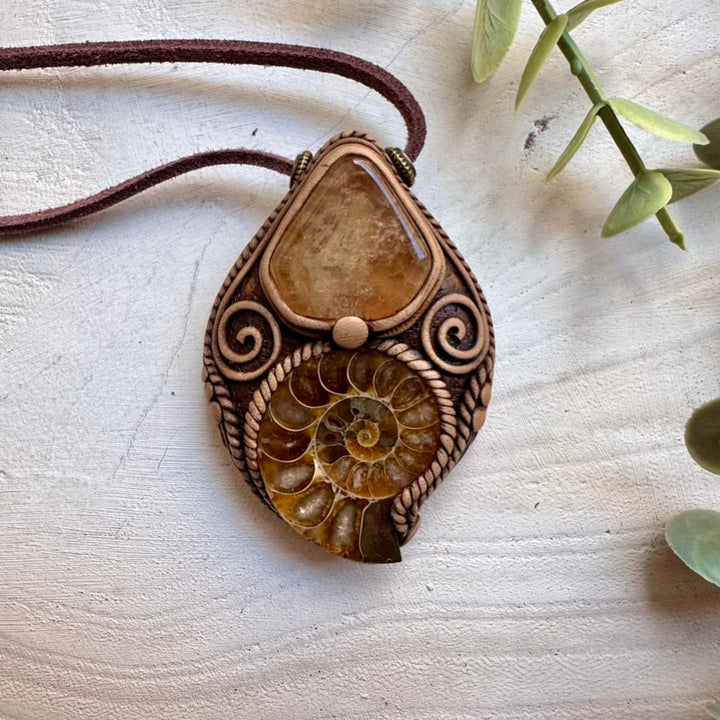 Unisex Healing crystal pendant necklace with citrine and ammonite