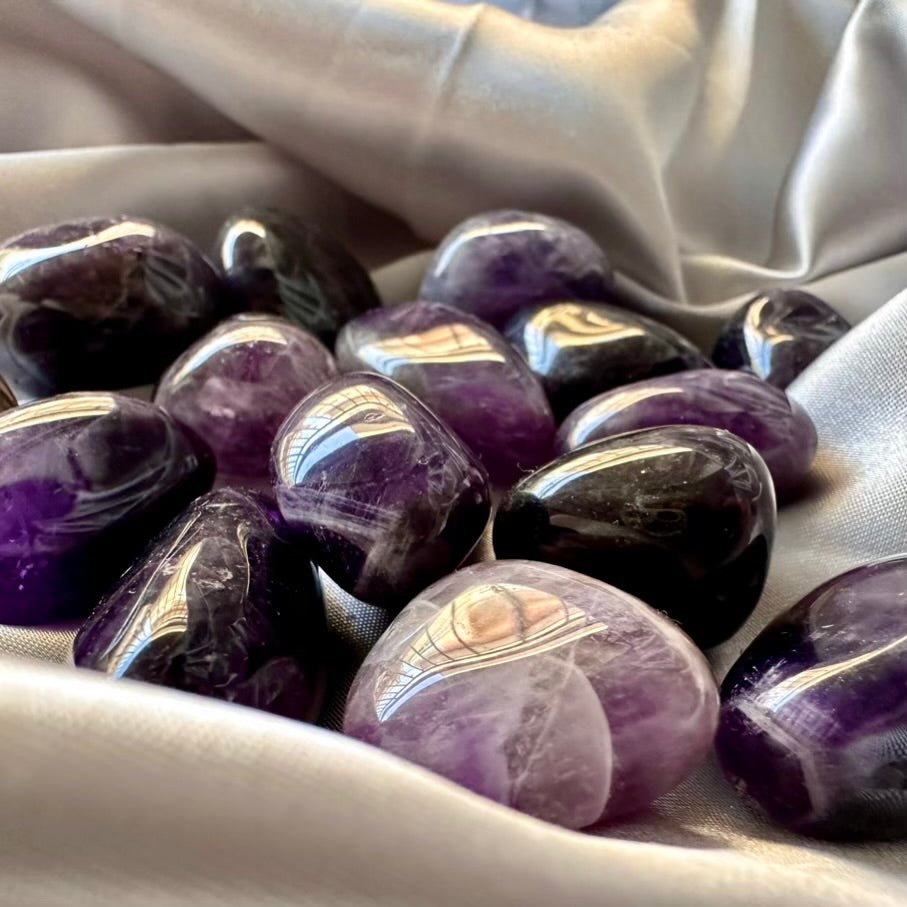 Amethyst Polished Stone – Natural Purple Crystal for Calm, Protection & Spiritual Clarity (1 or 5 Pieces Set) - FairyGardenGlow