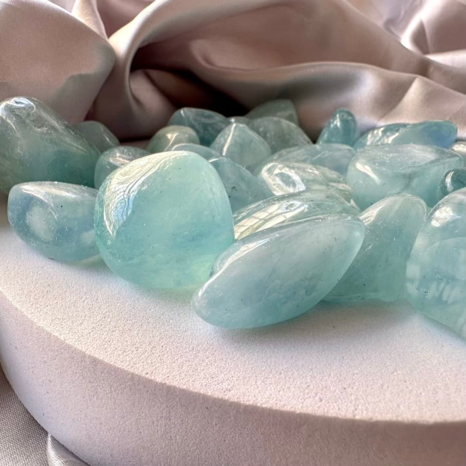 Aquamarine Polished Stone – Extra Quality Natural Blue Crystal for Calm, Clarity & Energy Healing (1 or 5 Pieces Set) - FairyGardenGlow