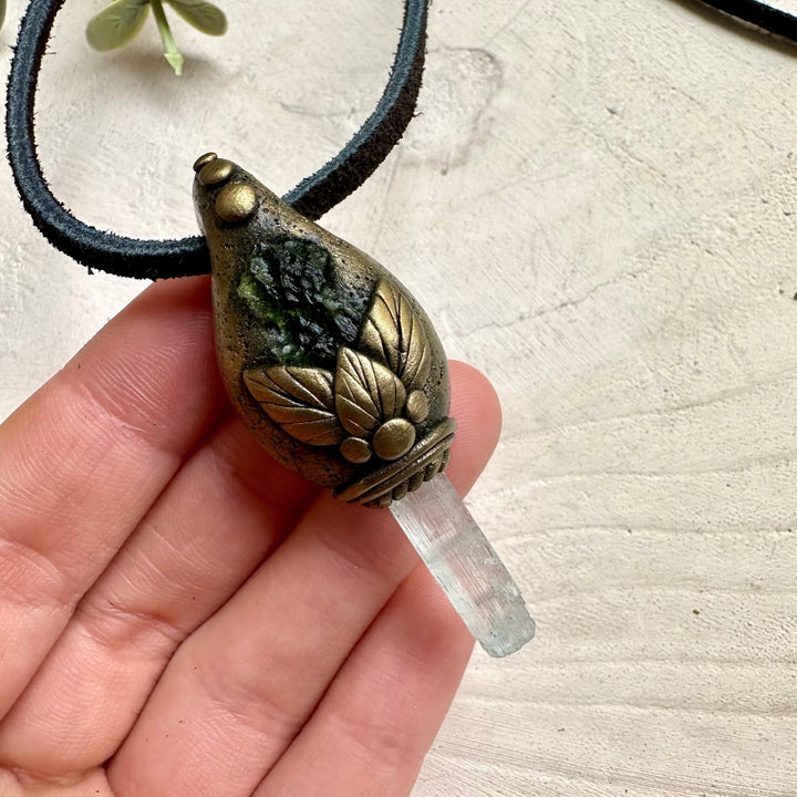 Handmade necklace with aquamarine and raw moldavite