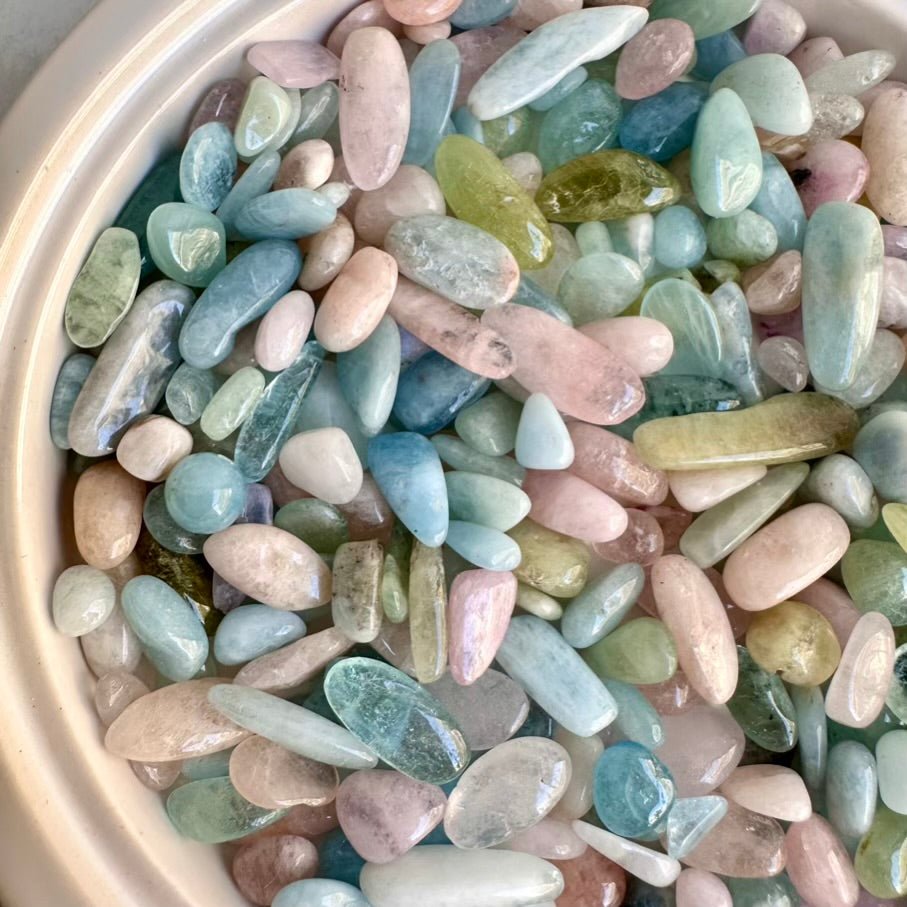 Beryl Chips – Natural Mix of Aquamarine, Morganite & Kunzite Stones Lot, Small Healing Crystals for Calm & Love - FairyGardenGlow