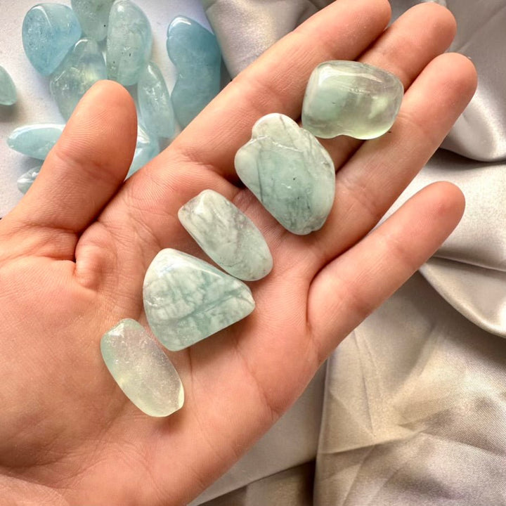 Aquamarine Polished Stone – Extra Quality Natural Blue Crystal for Calm, Clarity & Energy Healing (1 or 5 Pieces Set) - FairyGardenGlow