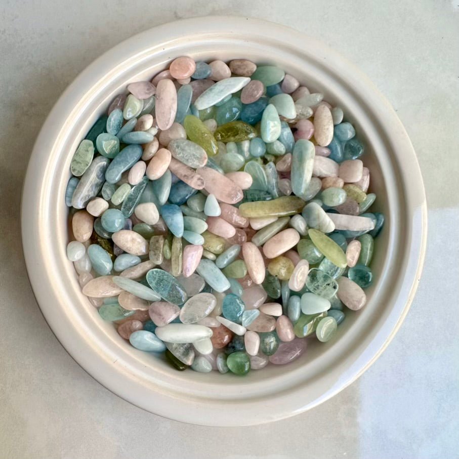 Beryl Chips – Natural Mix of Aquamarine, Morganite & Kunzite Stones Lot, Small Healing Crystals for Calm & Love - FairyGardenGlow