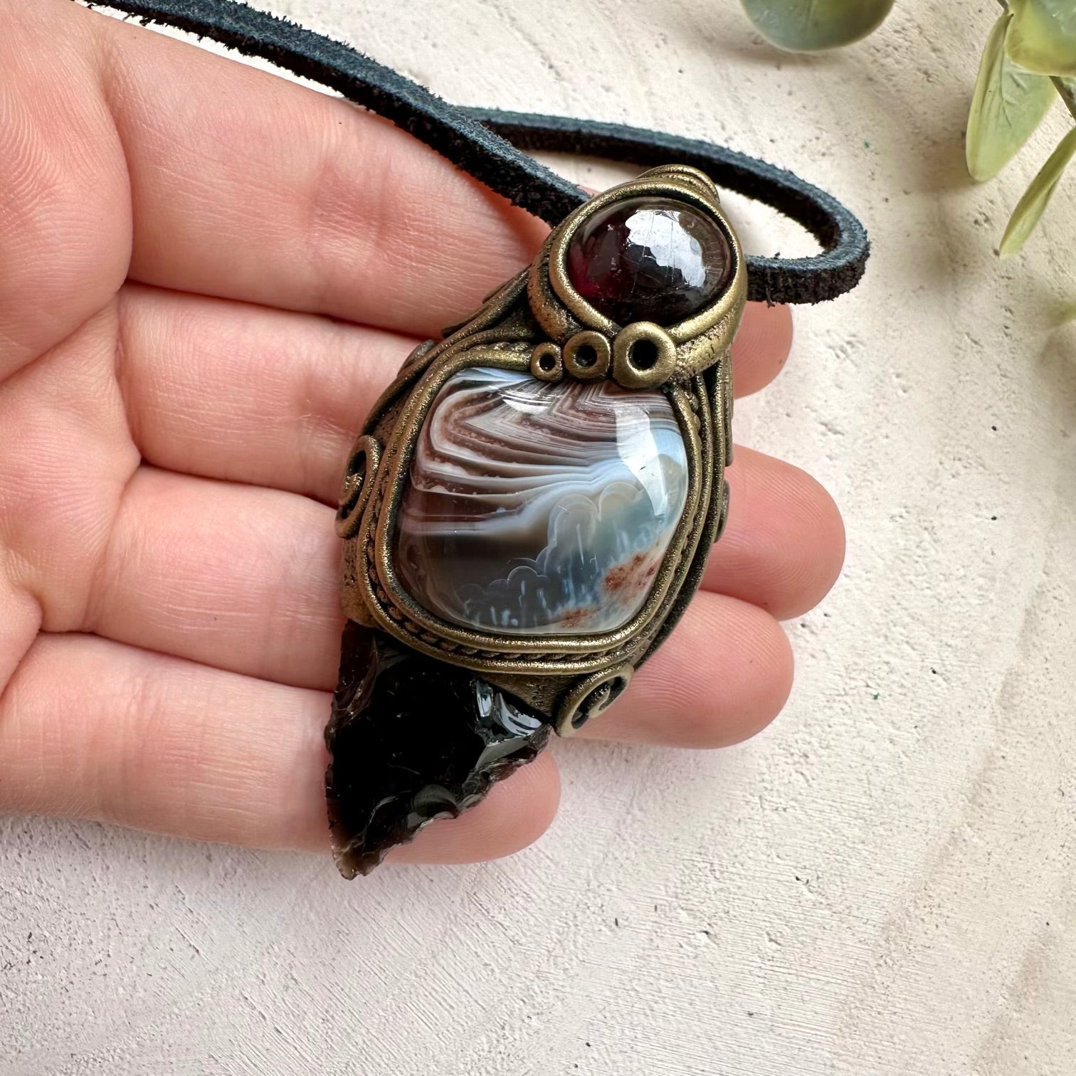 Healing crystal pendant with black obsidian agate and garnet