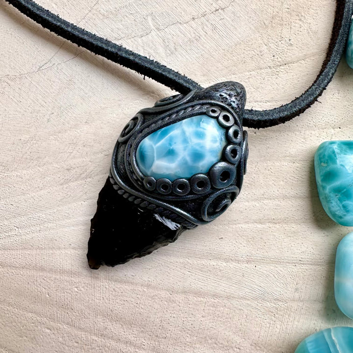 Healing crystal pendant with black obsidian and larimar