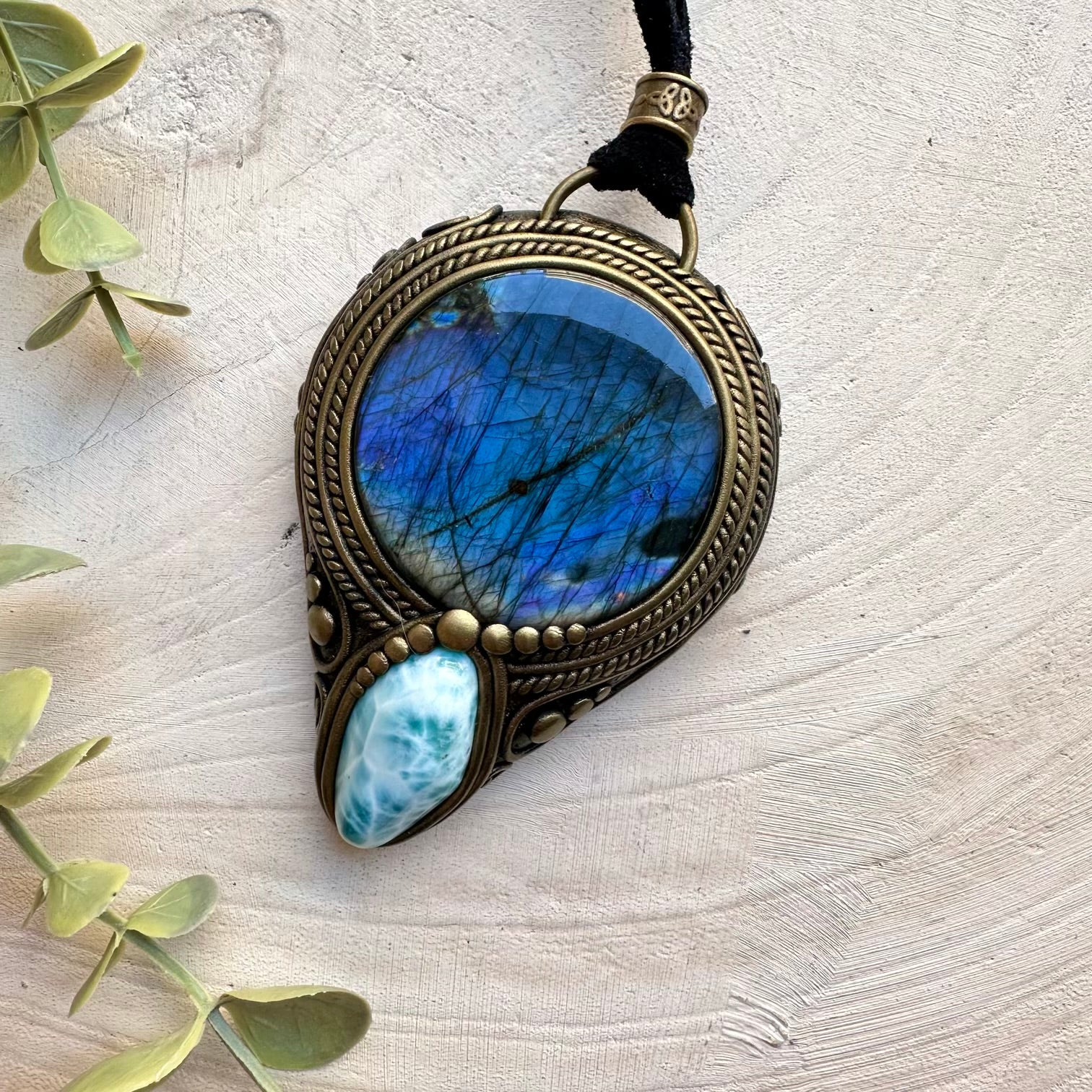 Handmade talisman necklace with labradorite