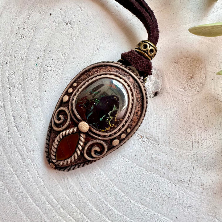 Unisex handmade necklace with Boulder Opal and Ammolite in clay.