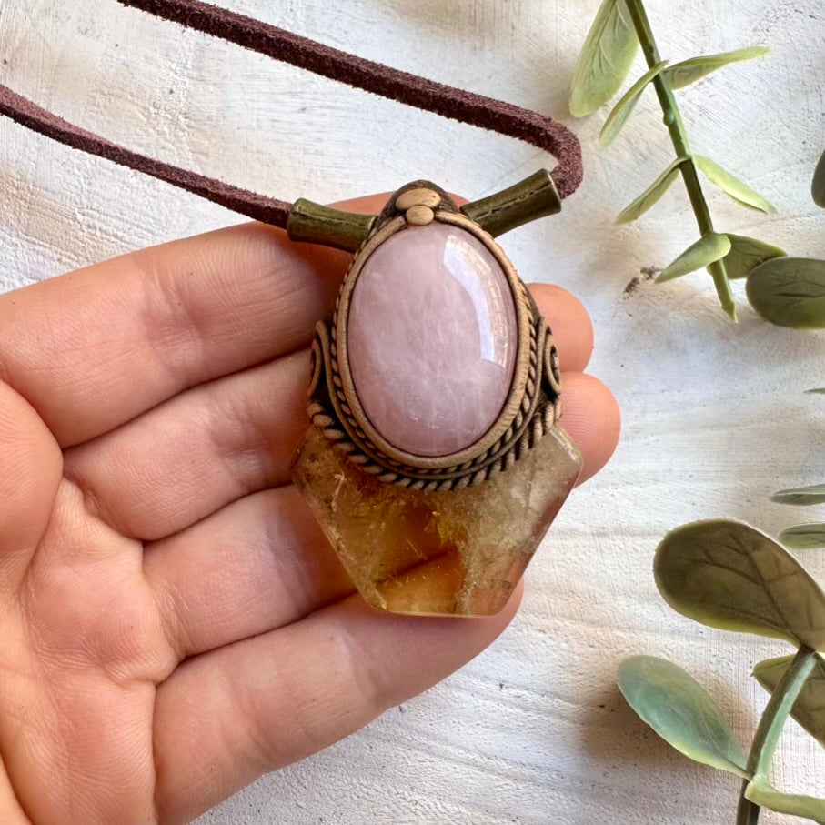 Natural crystal jewelry necklace with citrine and rose quartz