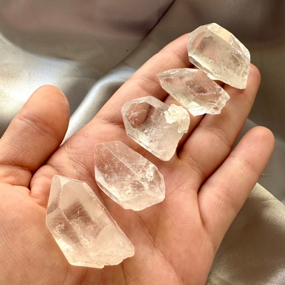 Clear Quartz Crystal – Natural Healing Stones for Energy, Clarity & Manifestation (5 or 10 Pieces Set) - FairyGardenGlow
