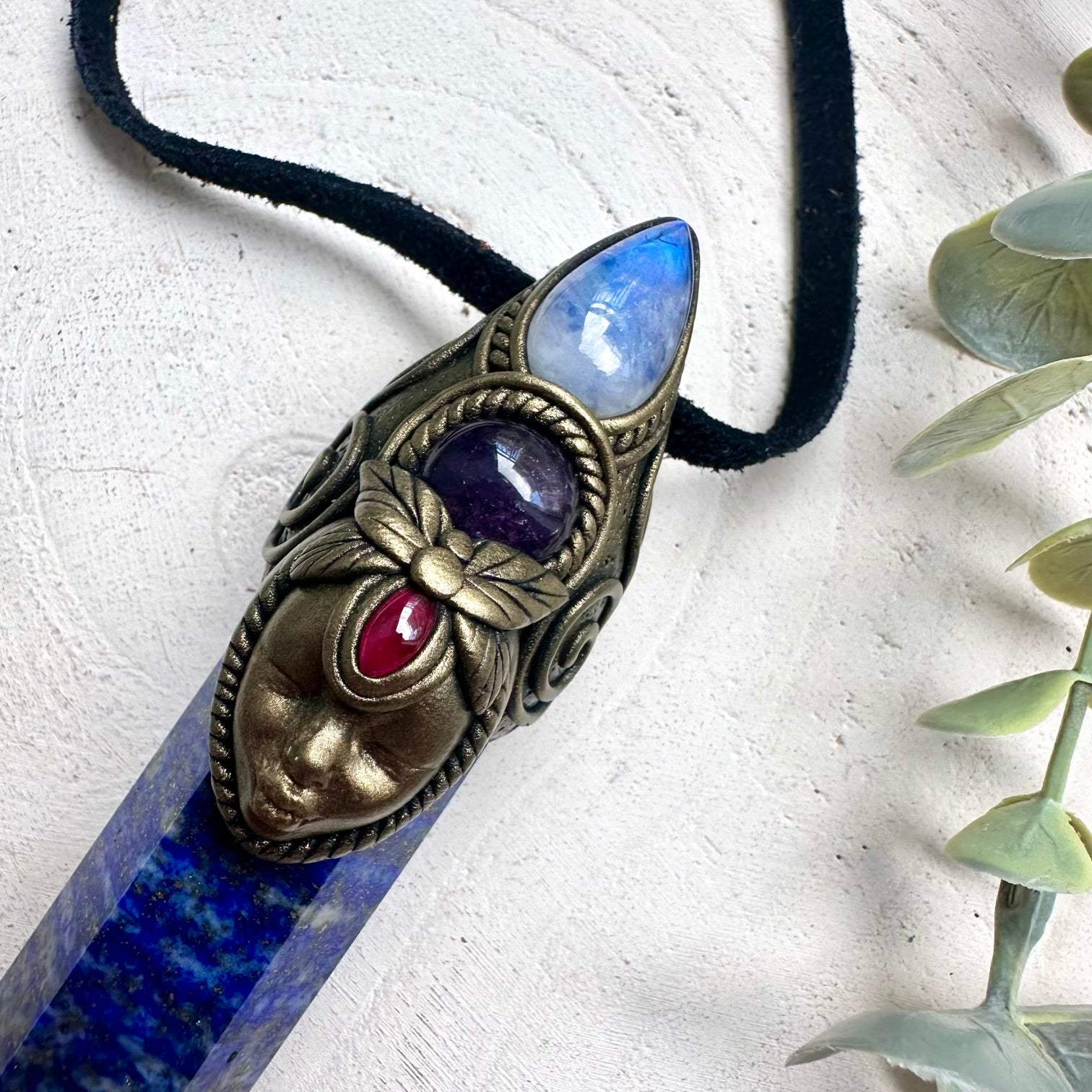 Handmade Goddess Crystal Wand Pendant – Lapis Lazuli, Rainbow Moonstone & Rhodolite Garnet