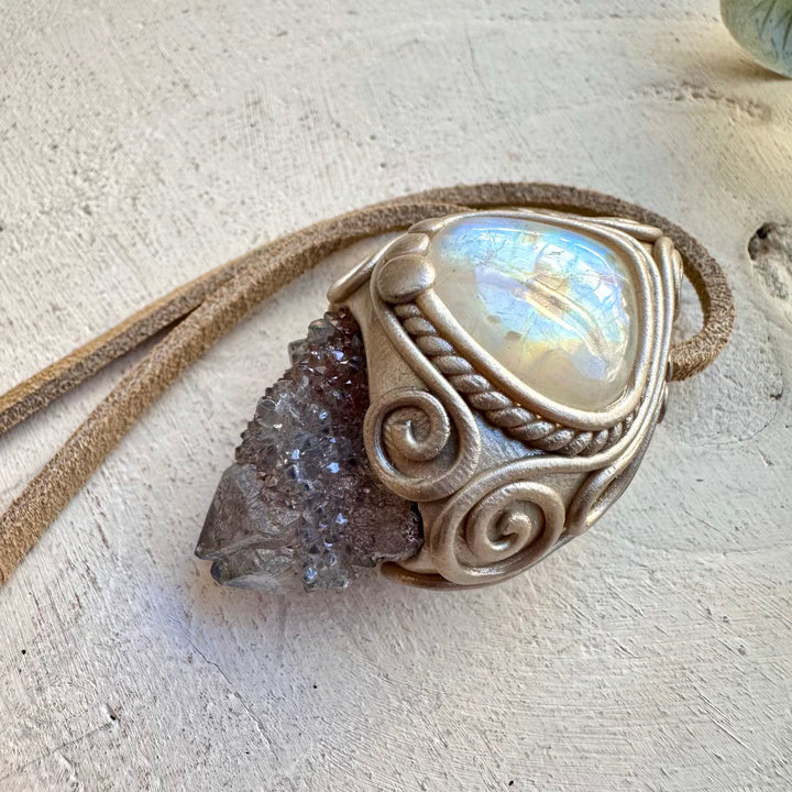 Spiritual jewelry combining aura quartz and moonstone