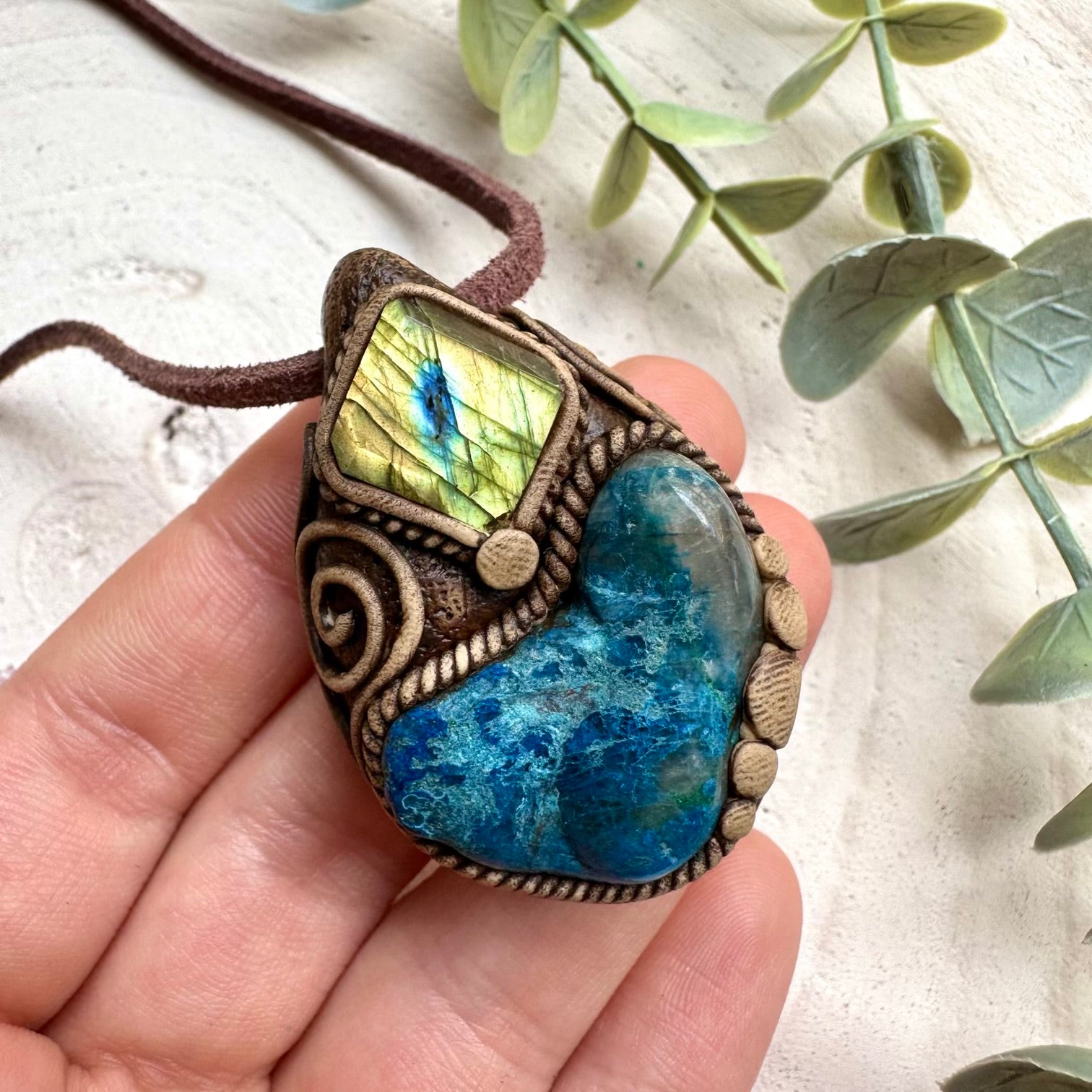 Handmade necklace with shattuckite and labradorite