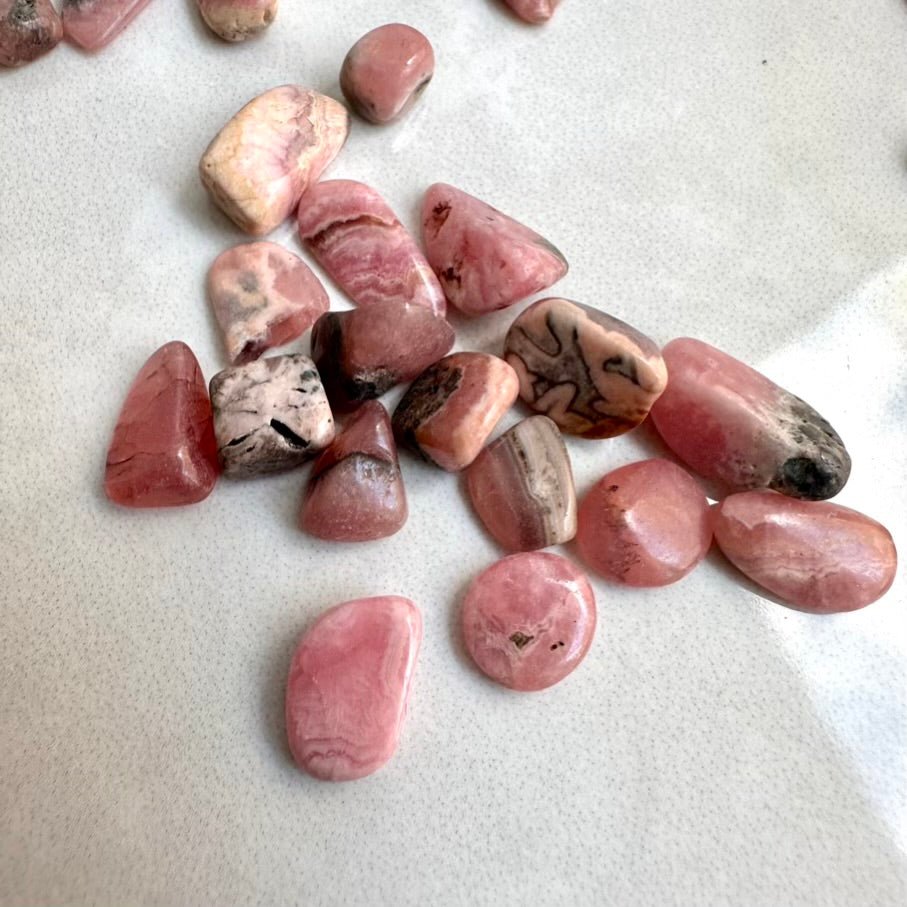 Rhodochrosite Chips – Small Polished Pink Gemstones for Love, Joy & Emotional Healing (Lot for Jewelry Making & Crystal Grids) - FairyGardenGlow