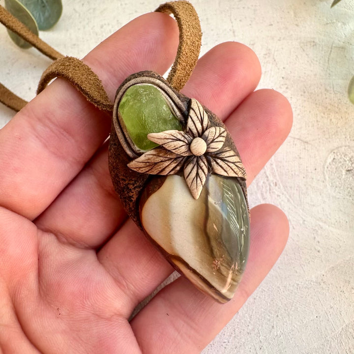 Earthy bohemian crystal necklace with Peridot gemstone
