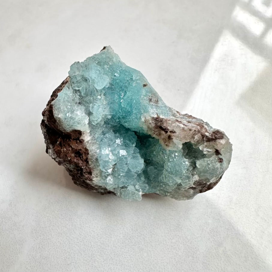 Hemimorphite crystal cluster – vivid blue natural mineral