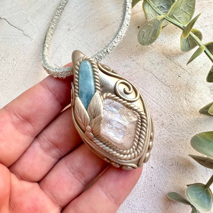 Healing crystal jewelry featuring Kunzite and Aquamarine