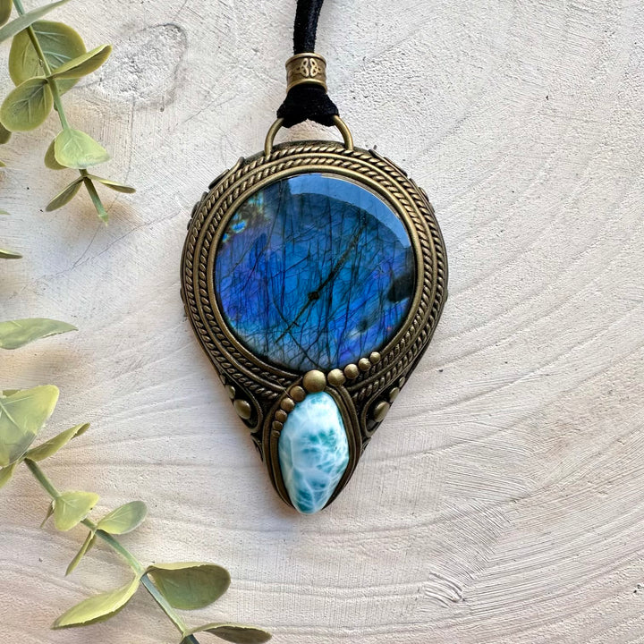 Handmade necklace with labradorite and larimar gemstone