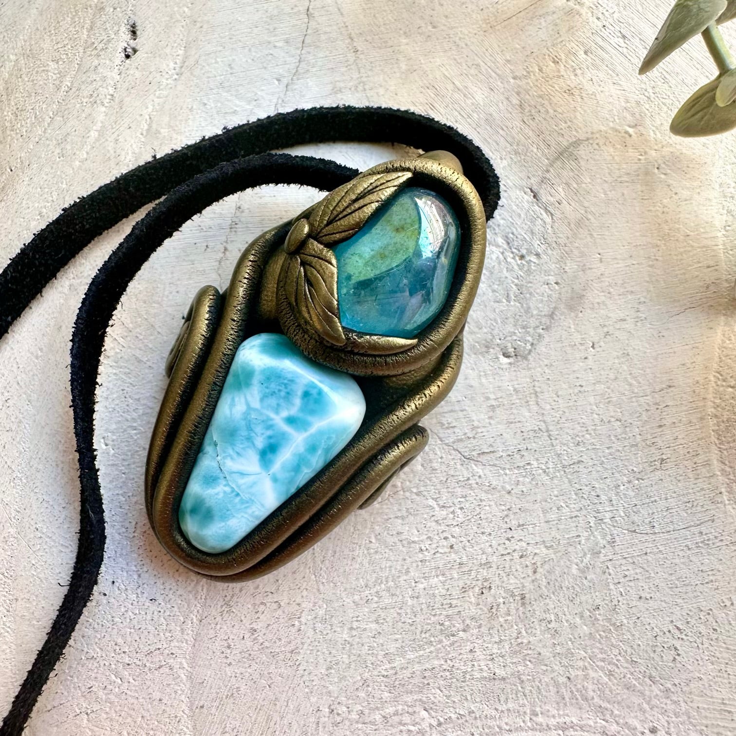 Spiritual gemstone pendant designed for meditation, mindfulness and positive energy.