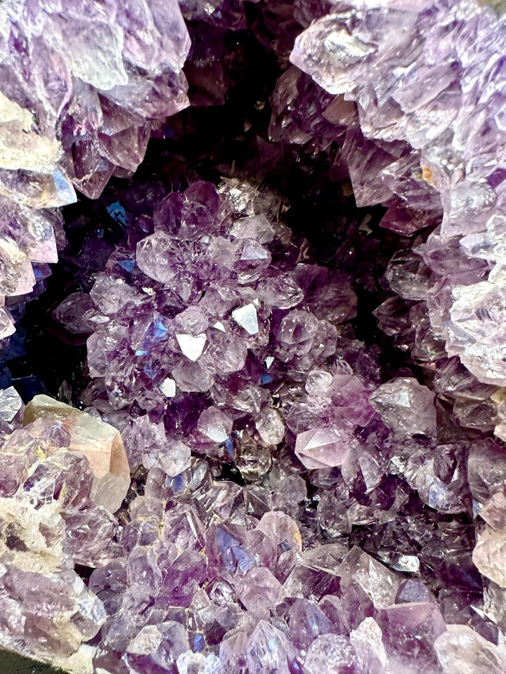 Luxury crystal decor amethyst cathedral piece