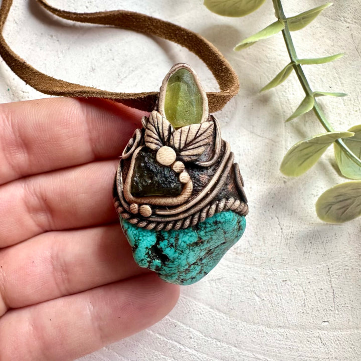 Metaphysical crystal necklace with natural gemstones for protection, growth and positive energy