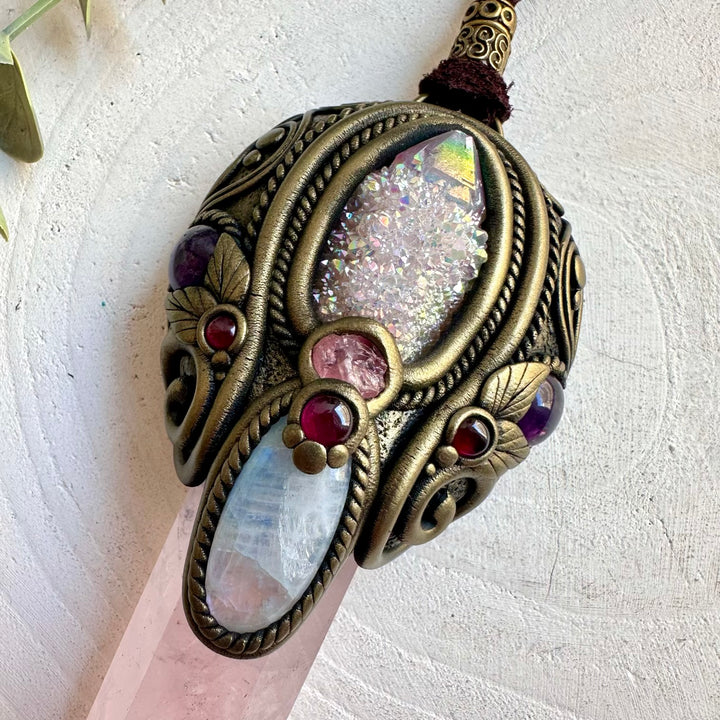 Crystal healing necklace designed with Rose Quartz and carefully selected gemstones for meditation and rituals.