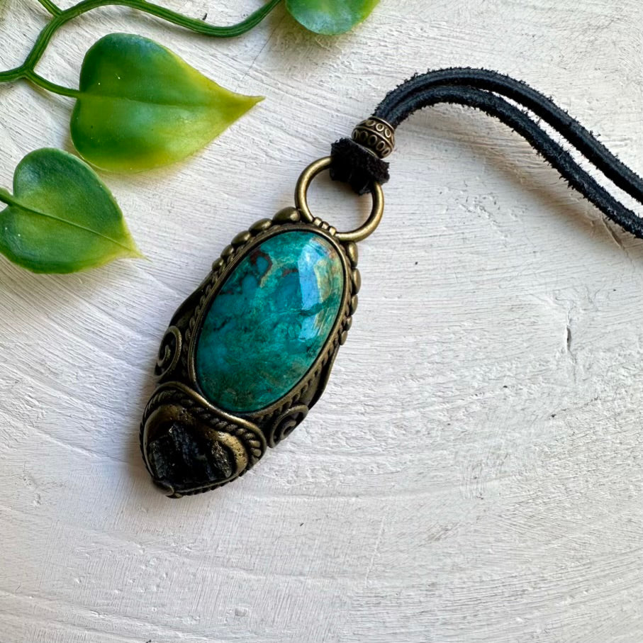 Handmade Necklace with Moldavite and Chrysocolla – Spiritual Jewelry for Calm and Positive Energy