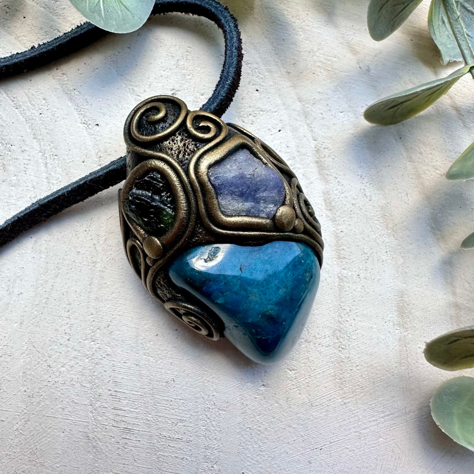 Healing crystal pendant with shattuckite moldavite and tanzanite