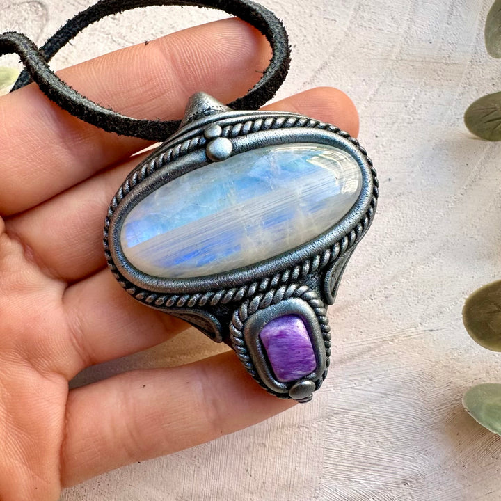 Crystal necklace designed for intuition protection and transformation