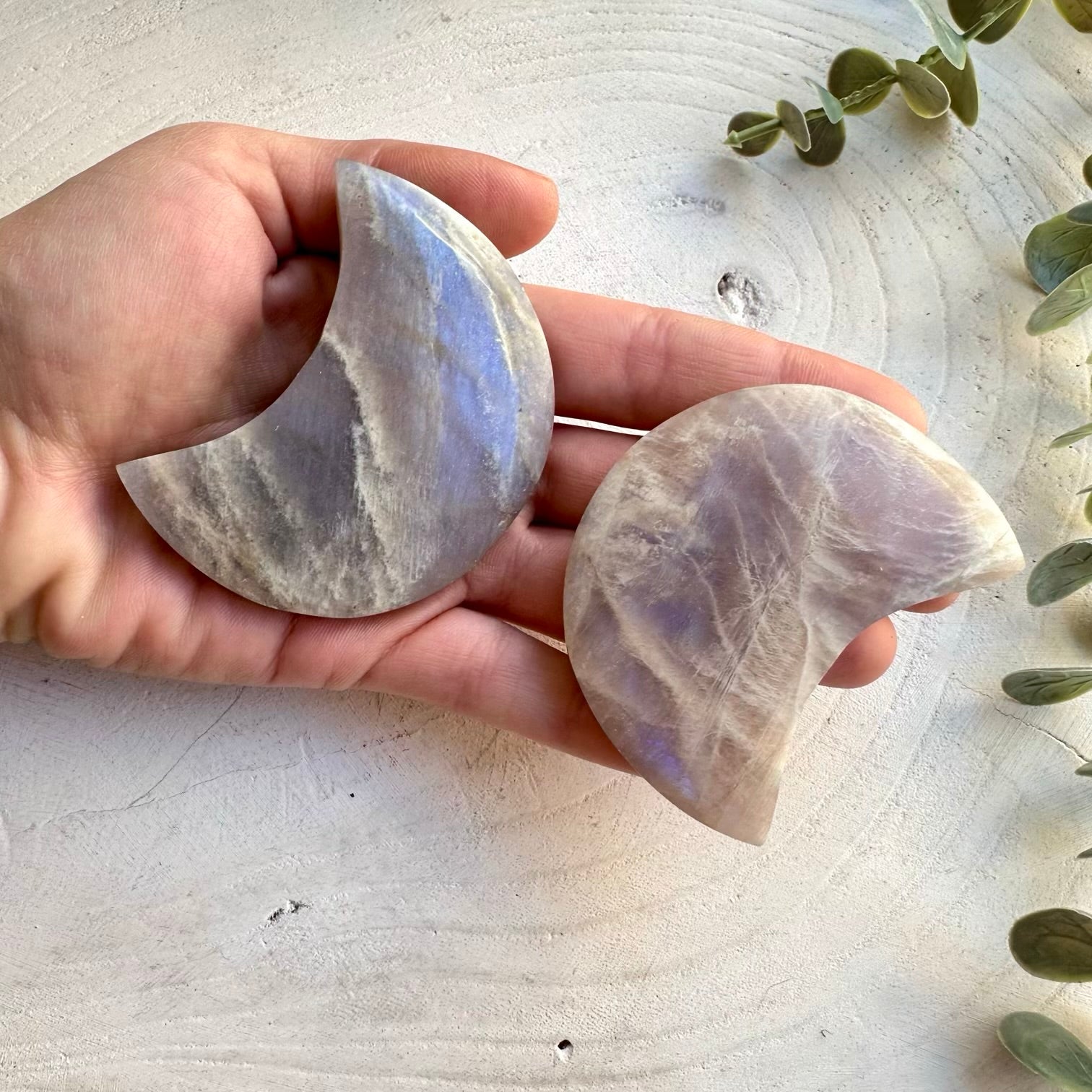 Natural flashy moonstone moon shaped crystal