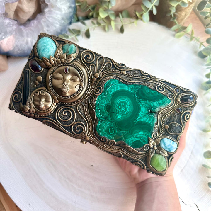 Luxury crystal decor piece with multiple healing stones