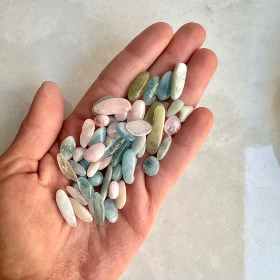 Beryl Chips – Natural Mix of Aquamarine, Morganite & Kunzite Stones Lot, Small Healing Crystals for Calm & Love - FairyGardenGlow