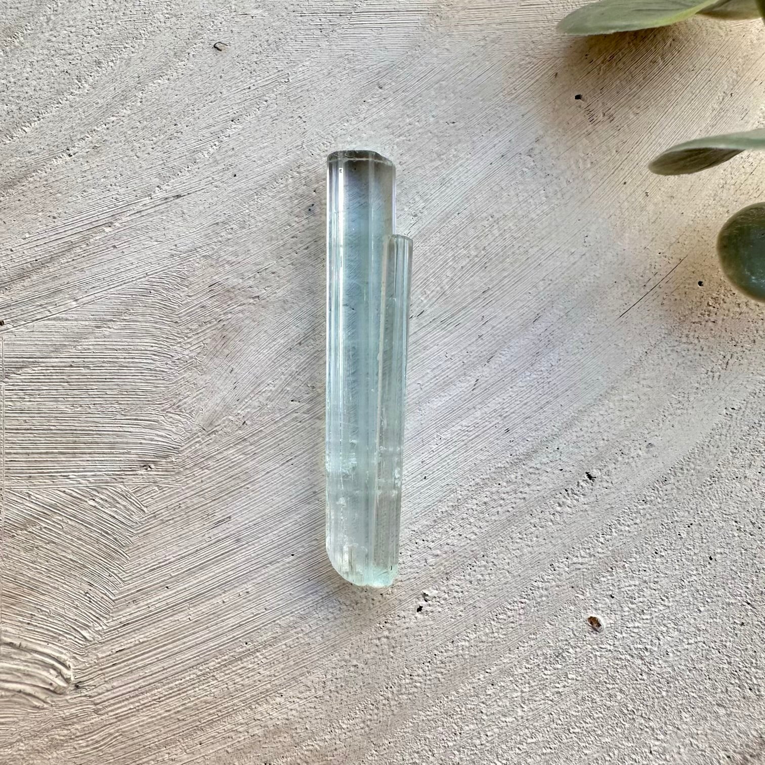 Natural terminated aquamarine crystal specimen