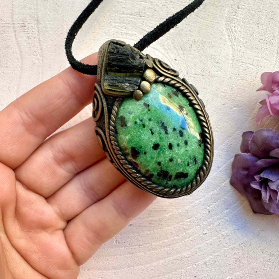 One-of-a-kind Zoisite and raw Moldavite crystal pendant necklace, unisex wearable energy tool jewelry.