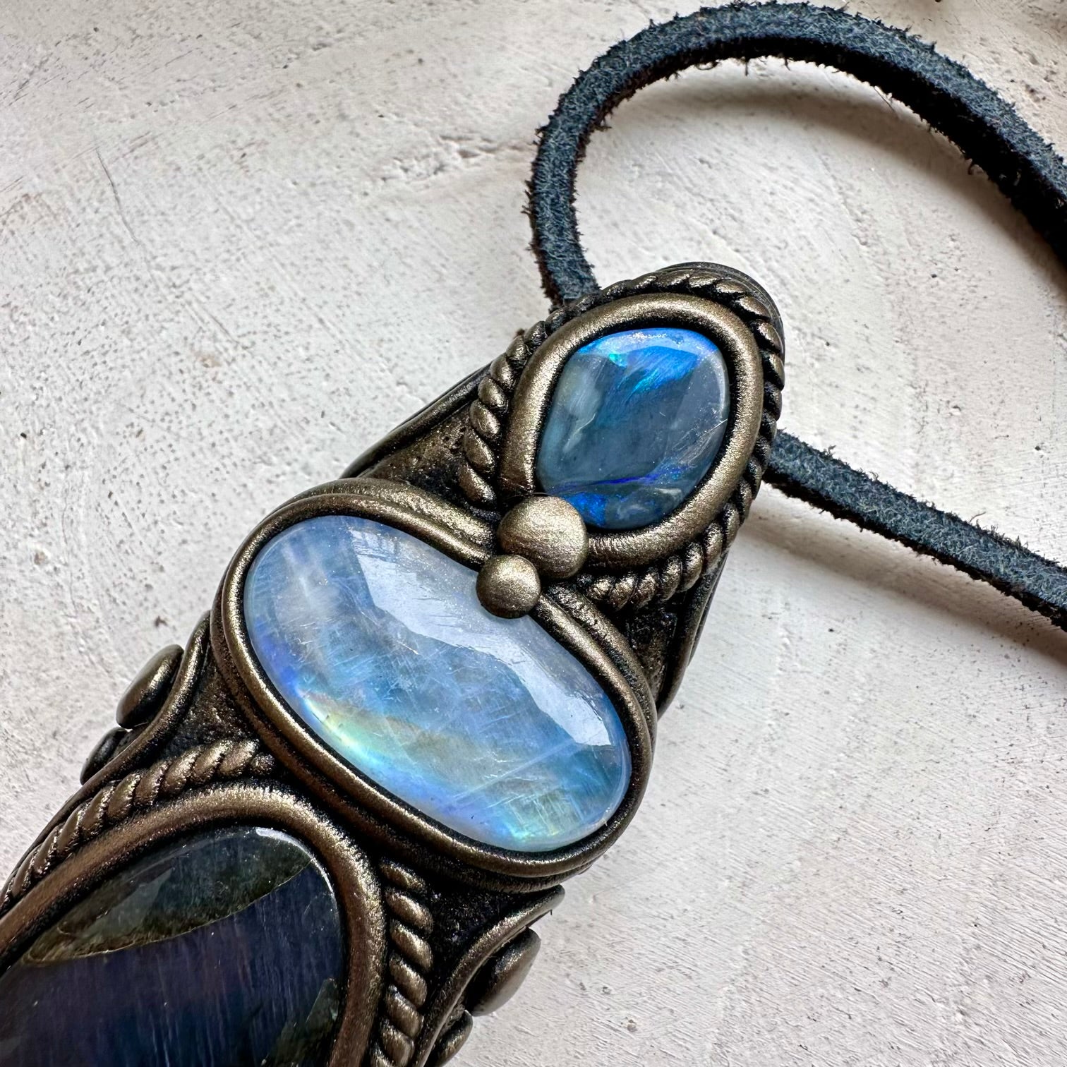 Energy pendant with labradorite moonstone and black opal