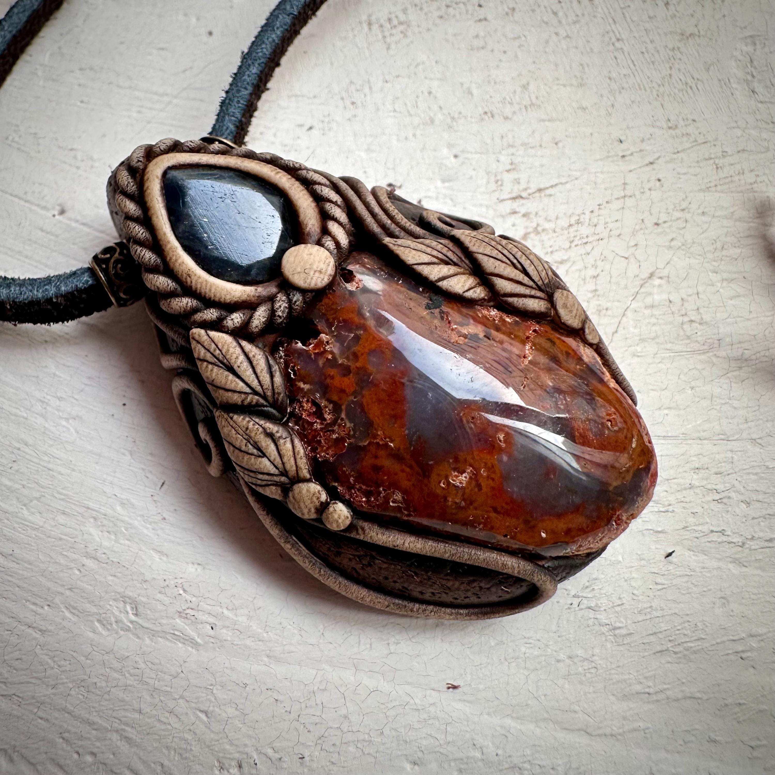 Petrified Wood and Labradorite Pendant Necklace - FairyGardenGlow
