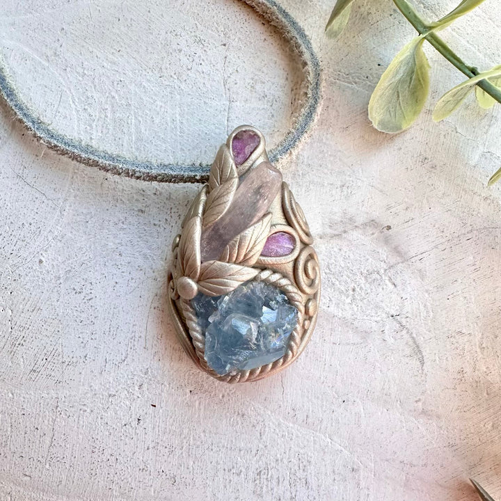 Boho jewelry protection amulet crystal necklace with natural heart healing gemstones