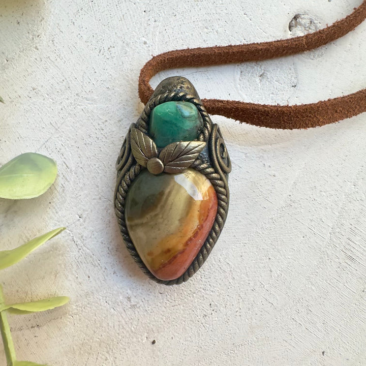 Handmade gemstone necklace combining Jasper and Emerald crystals