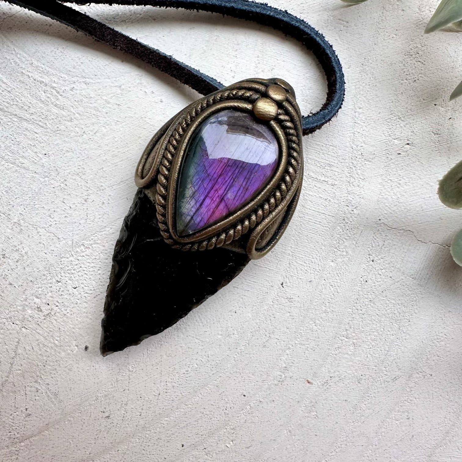 Handmade necklace with obsidian arrowhead and labradorite