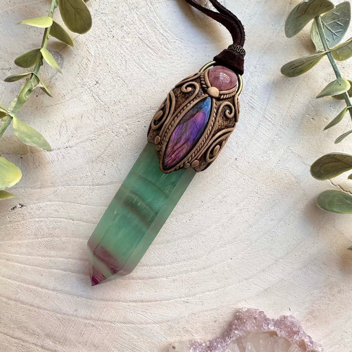 Healing crystal necklace with rainbow fluorite and labradorite