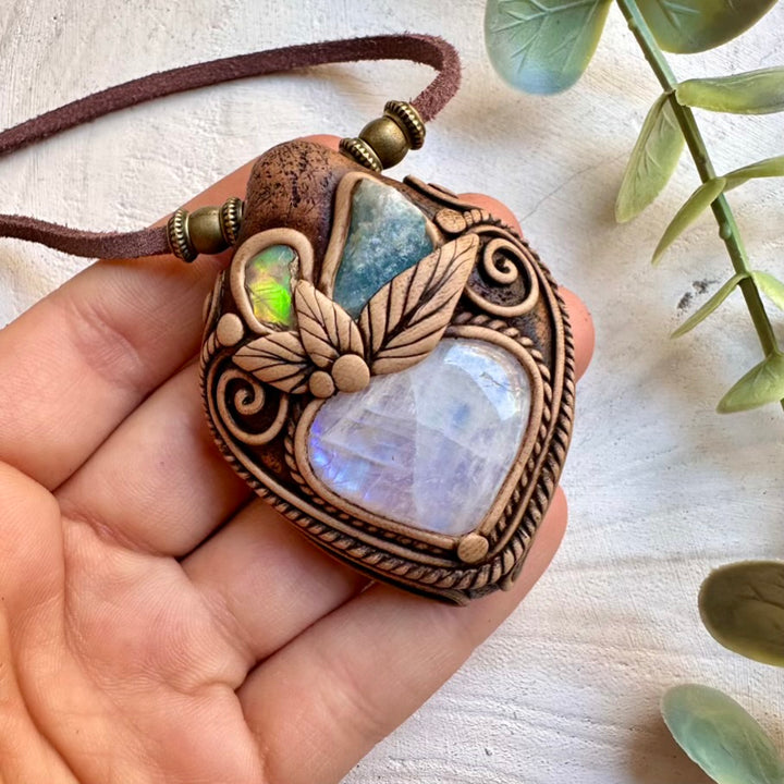 Handmade healing jewelry necklace with moonstone and aquamarine