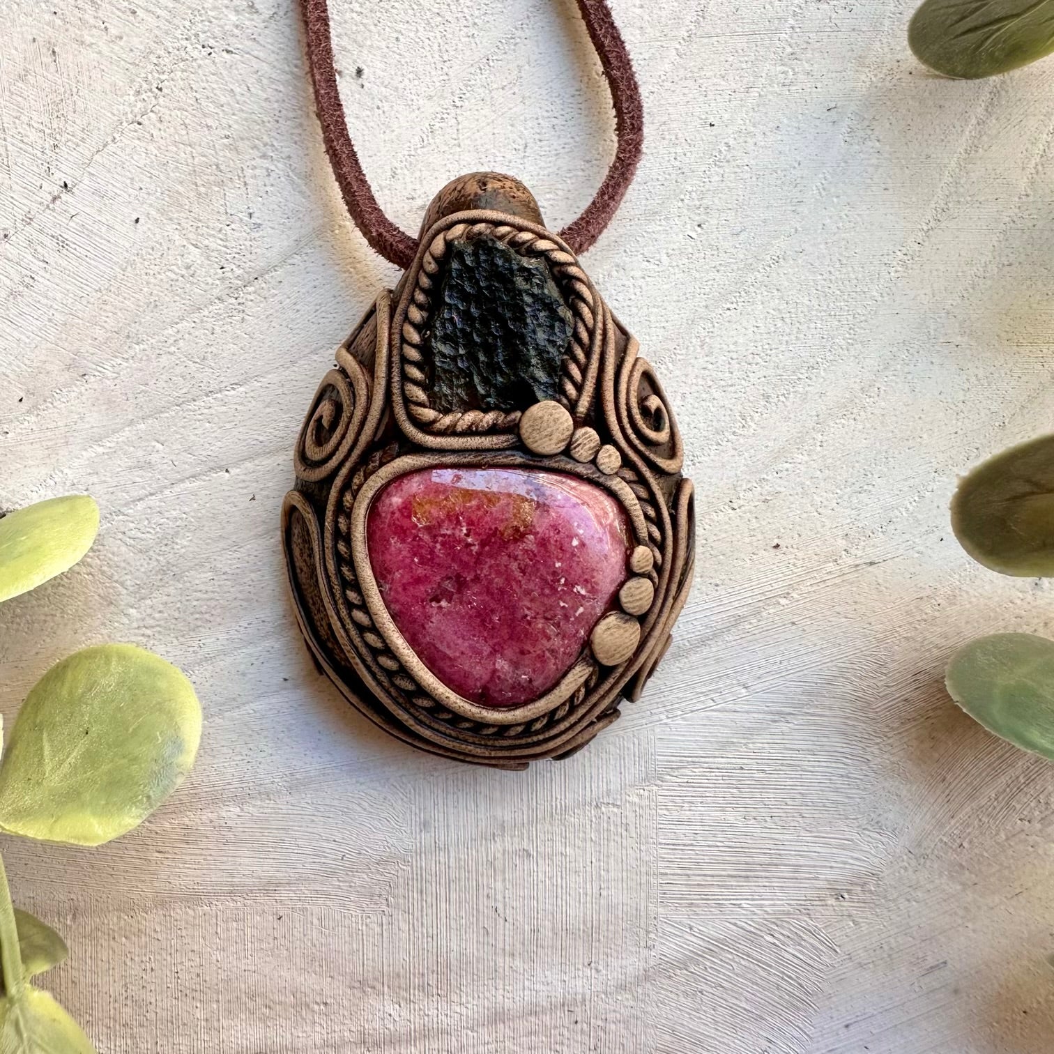 Handmade healing crystal necklace with rhodonite and moldavite